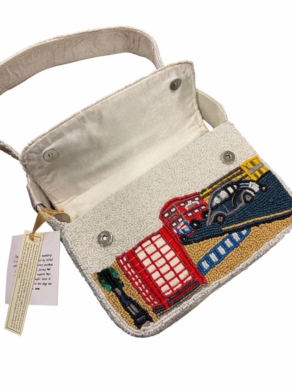 NWT: *Viral* London Beaded Bag 🇬🇧 From India to You 🇬🇧